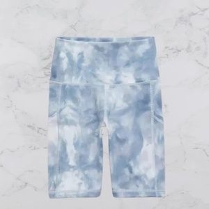 **NEW** AERIE OFFLINE HUGGER TIE DYE BIKE SHORT